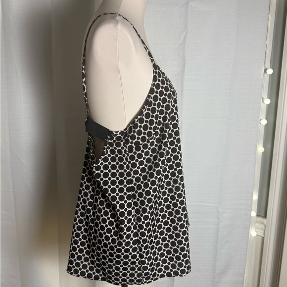 Double Zero Black and Cream Geometric Camisole - Picture 2 of 10